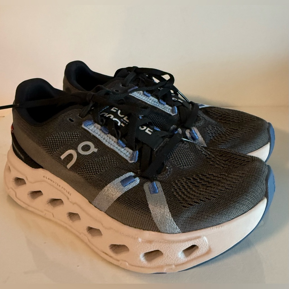 On Running Cloudeclipse Women’s Size 8 Black Frost 3MD30091197 Running Shoes - Picture 2 of 10